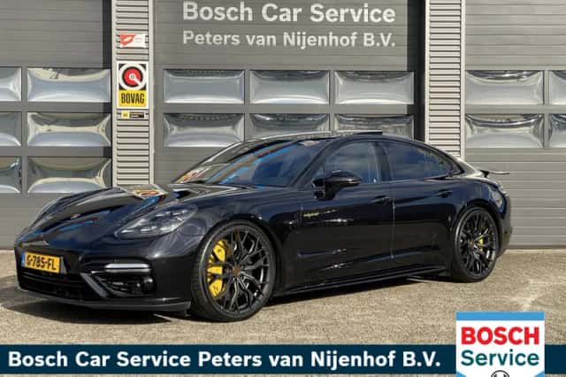 Porsche Panamera (2019) thumbnail 1
