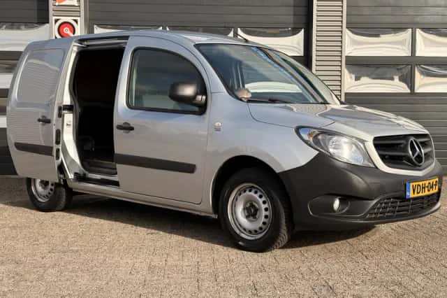 Mercedes-Benz Citan (2019) thumbnail 4