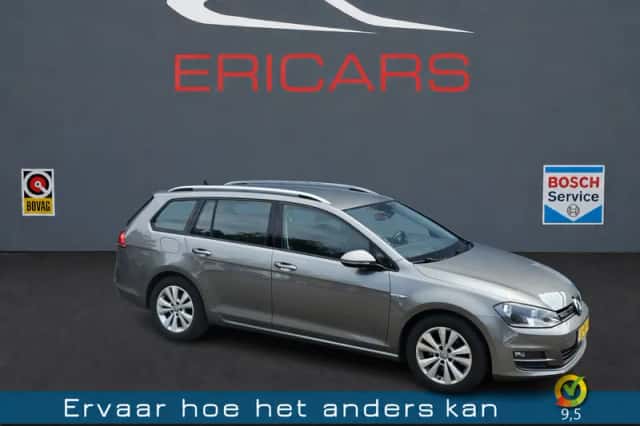 Volkswagen Golf (2016) thumbnail 1
