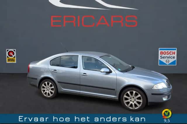 Škoda Octavia (2004) thumbnail 1