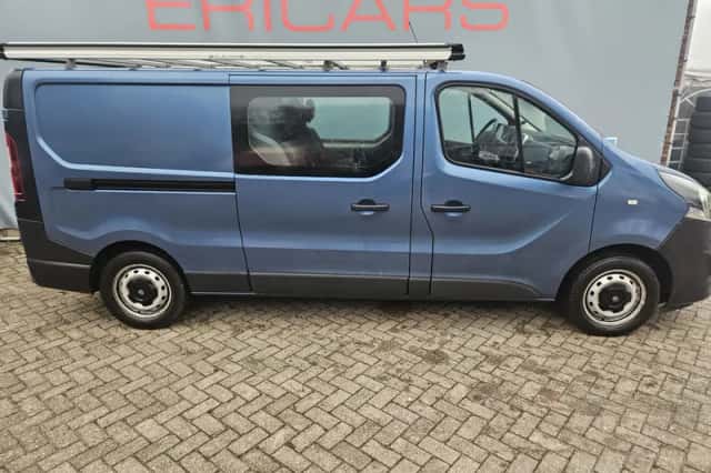 Opel Vivaro (2019) thumbnail 3