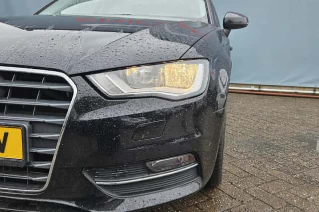 Audi A3 (2016) thumbnail 4