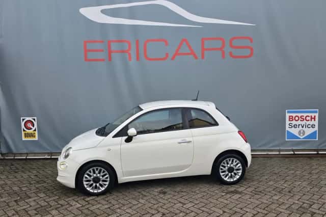 Fiat 500 (2016) thumbnail 2