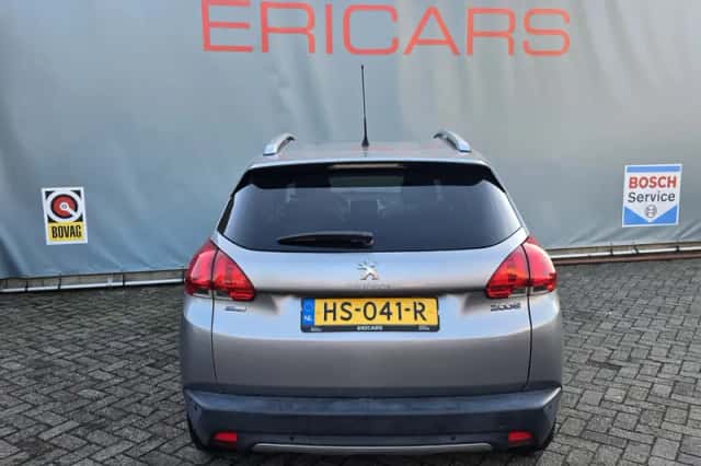 Peugeot 2008 (2016) thumbnail 4