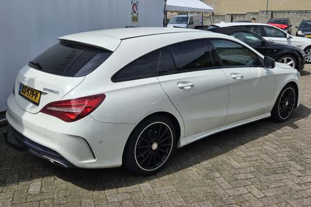 Mercedes-Benz CLA-Klasse (2016) thumbnail 6