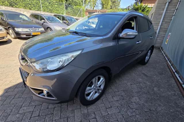 Hyundai ix35 (2012) thumbnail 6
