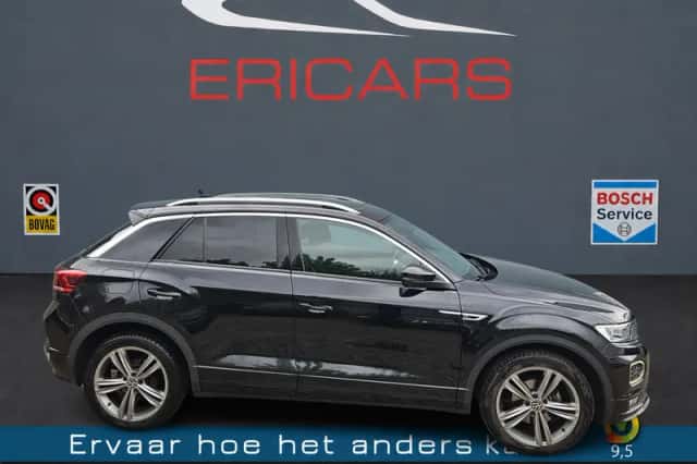 Volkswagen T-Roc (2020) thumbnail 1