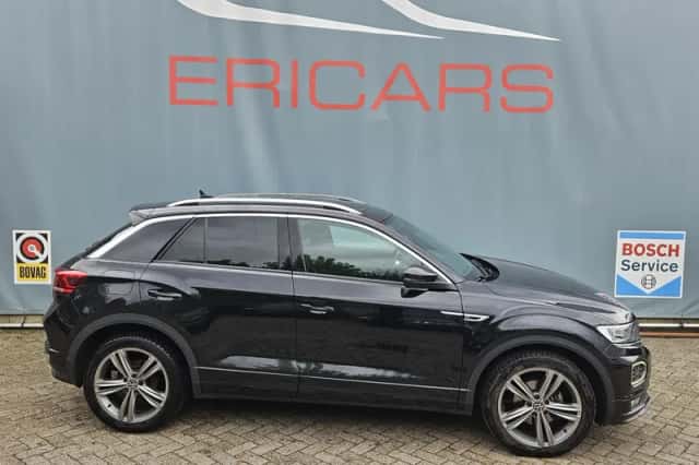 Volkswagen T-Roc (2020) thumbnail 2