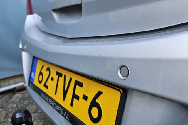 Opel Corsa (2012) thumbnail 5