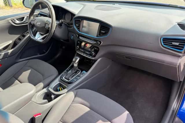 Hyundai Ioniq (2019) thumbnail 5