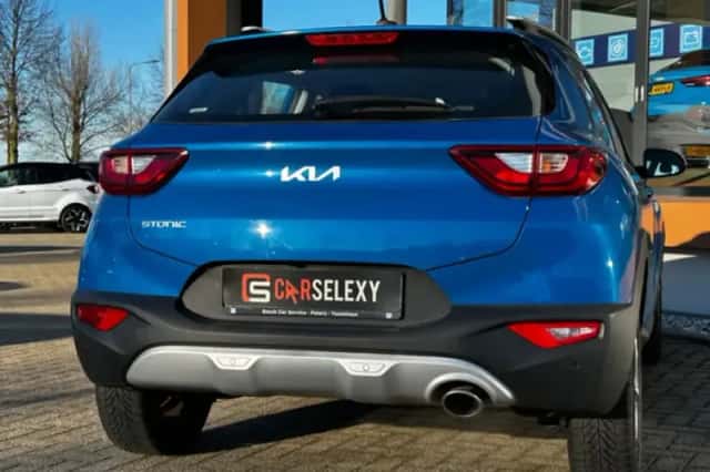 Kia Stonic (2023) thumbnail 5