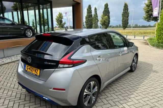 Nissan Leaf (2019) thumbnail 3