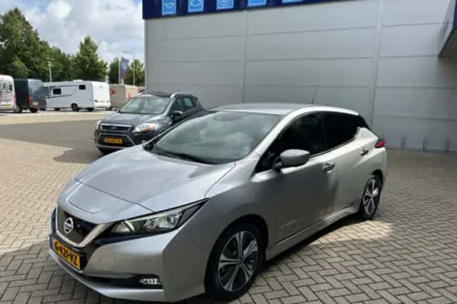 Nissan Leaf (2019) thumbnail 5