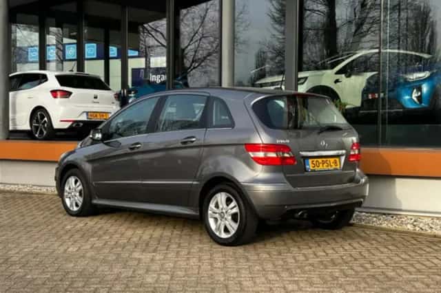 Mercedes-Benz B-Klasse (2011) thumbnail 5