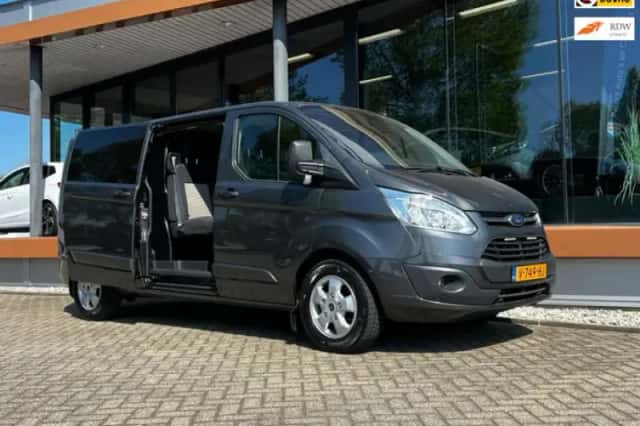 Ford Transit (2017) thumbnail 1