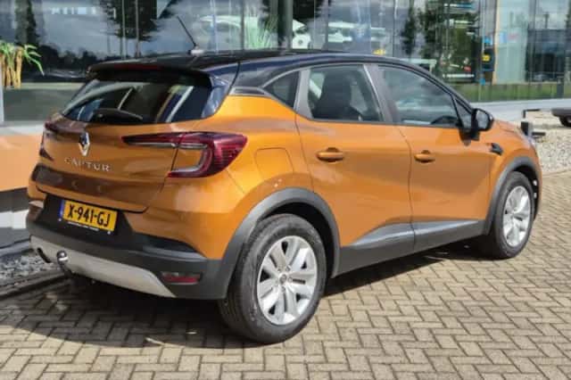 Renault Captur (2020) thumbnail 6