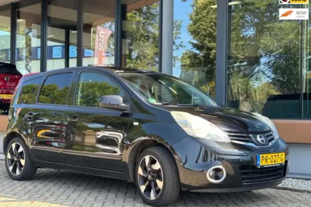 Nissan Note (2012) thumbnail 1