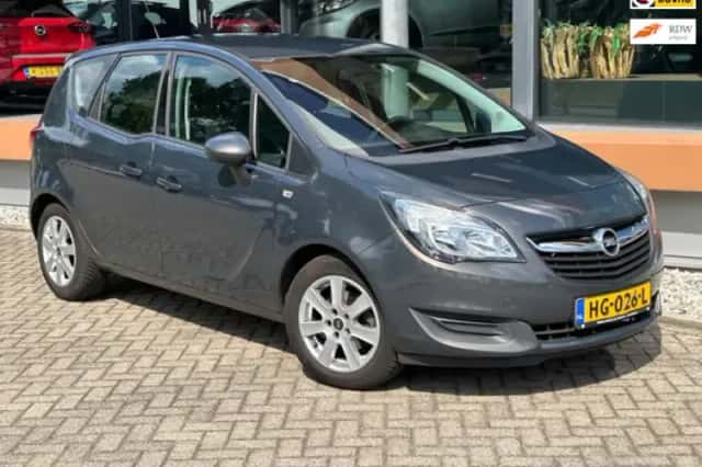 Opel Meriva (2015) thumbnail 1