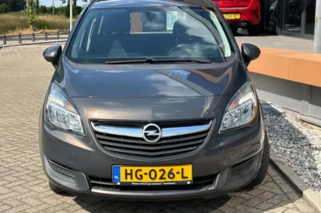 Opel Meriva (2015) thumbnail 4
