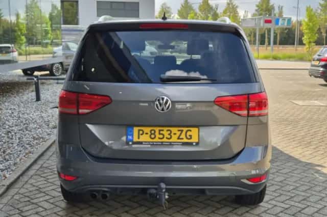 Volkswagen Touran (2018) thumbnail 4