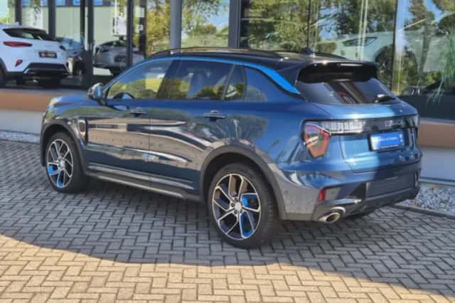 Lynk & Co 01 (2023) thumbnail 4