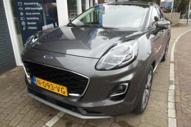Ford Puma (2022) thumbnail 1