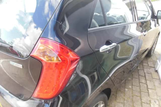 Kia Picanto (2015) thumbnail 5