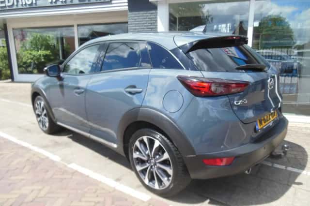 Mazda CX-3 (2021) thumbnail 2