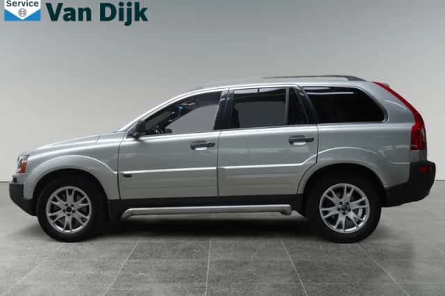 Volvo XC90 (2003) thumbnail 6