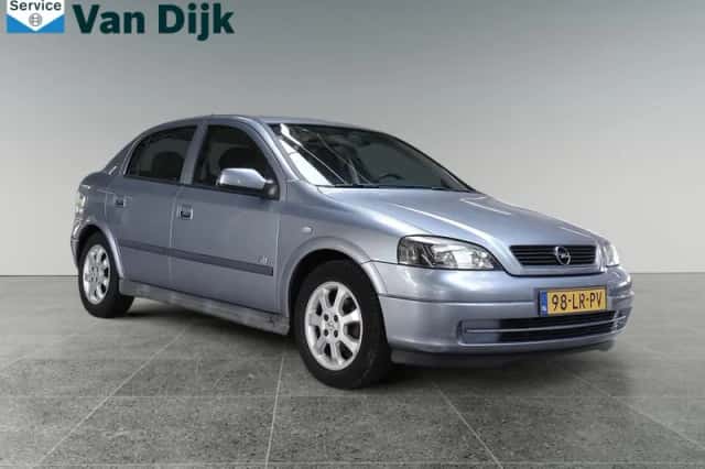 Opel Astra (2003) thumbnail 6
