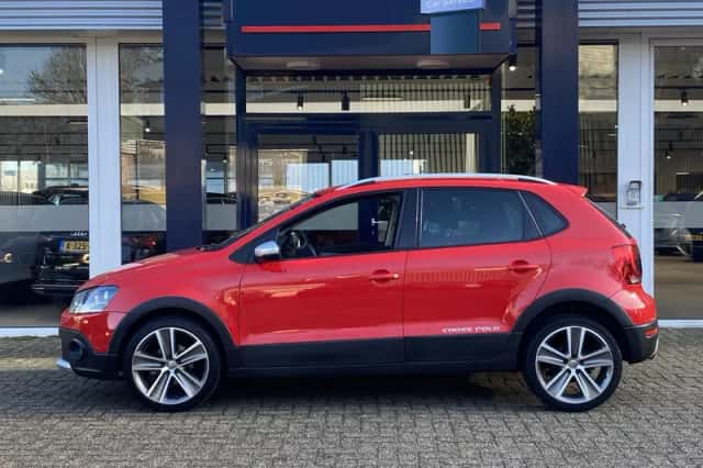 Volkswagen Polo (2011) thumbnail 3