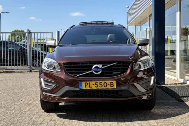 Volvo XC60 (2014) thumbnail 5