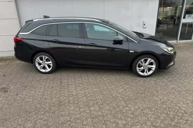 Opel Astra (2016) thumbnail 6
