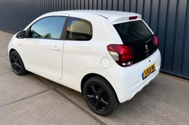 Peugeot 108 (2014) thumbnail 3