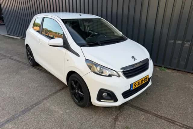 Peugeot 108 (2014) thumbnail 6