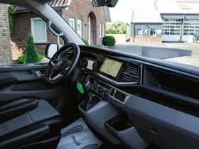 Volkswagen Transporter (2023) thumbnail 8
