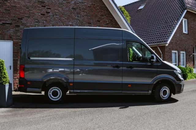 Volkswagen Crafter (2024) thumbnail 4
