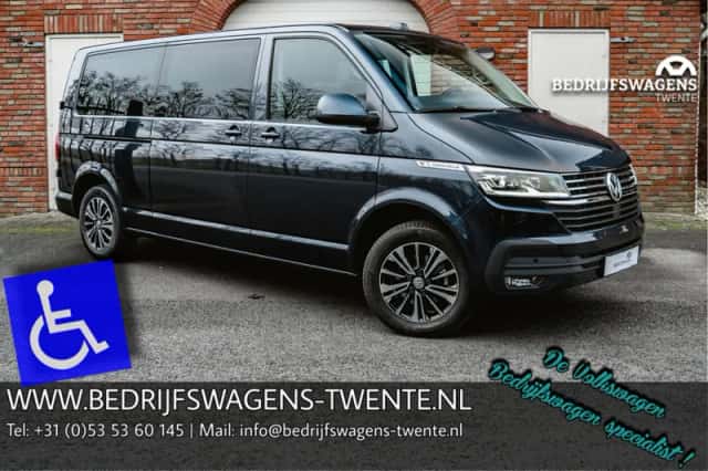 Volkswagen Caravelle (2023) thumbnail 3