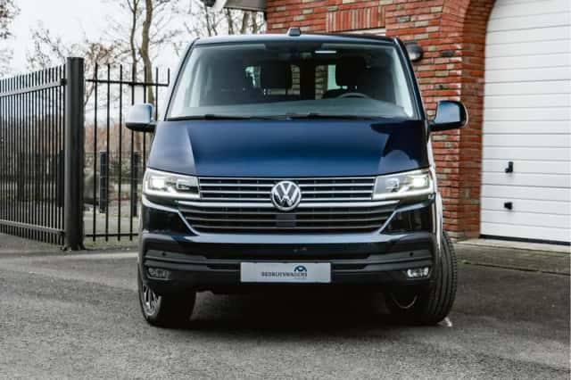 Volkswagen Caravelle (2023) thumbnail 5