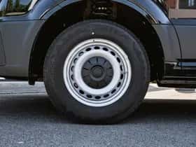 Volkswagen Crafter (2024) thumbnail 2