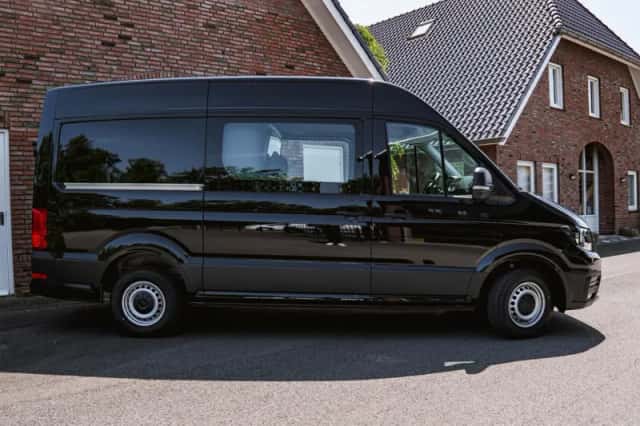 Volkswagen Crafter (2024) thumbnail 4