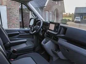 Volkswagen Crafter (2024) thumbnail 7