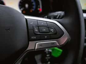 Volkswagen Caravelle (2023) thumbnail 15