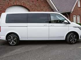 Volkswagen Caravelle (2023) thumbnail 4