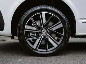 Volkswagen Caravelle (2023) thumbnail 35