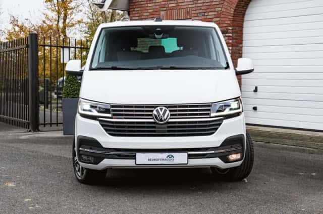 Volkswagen Caravelle (2023) thumbnail 5