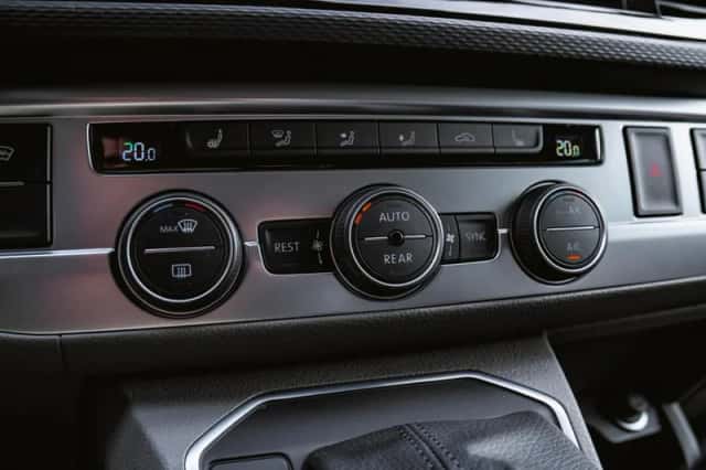 Volkswagen Transporter (2024) thumbnail 18