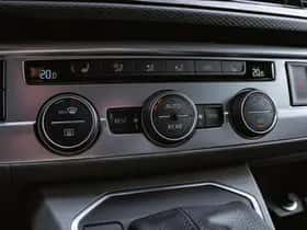 Volkswagen Transporter (2024) thumbnail 18