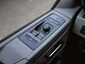 Volkswagen Transporter (2024) thumbnail 24