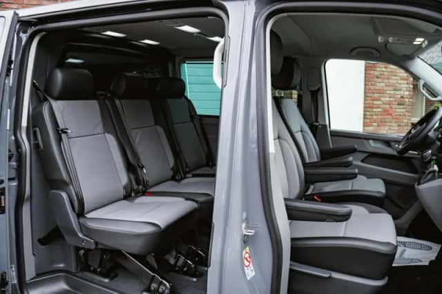 Volkswagen Transporter (2024) thumbnail 7